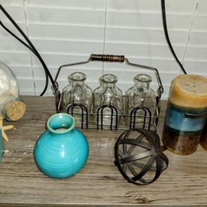 Miscellaneous decor